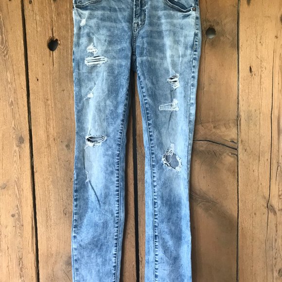 American Eagle Jeans - Picture 2 of 3